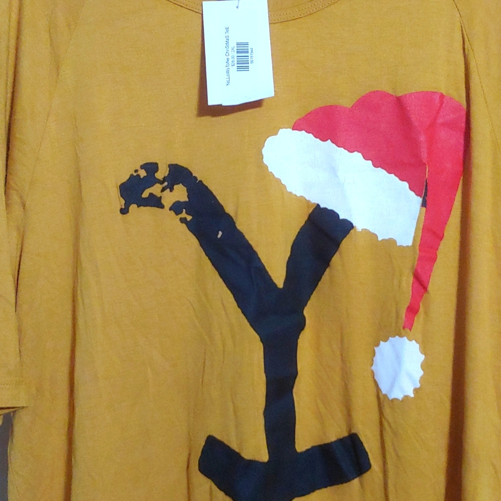 Women's Christmas Tee